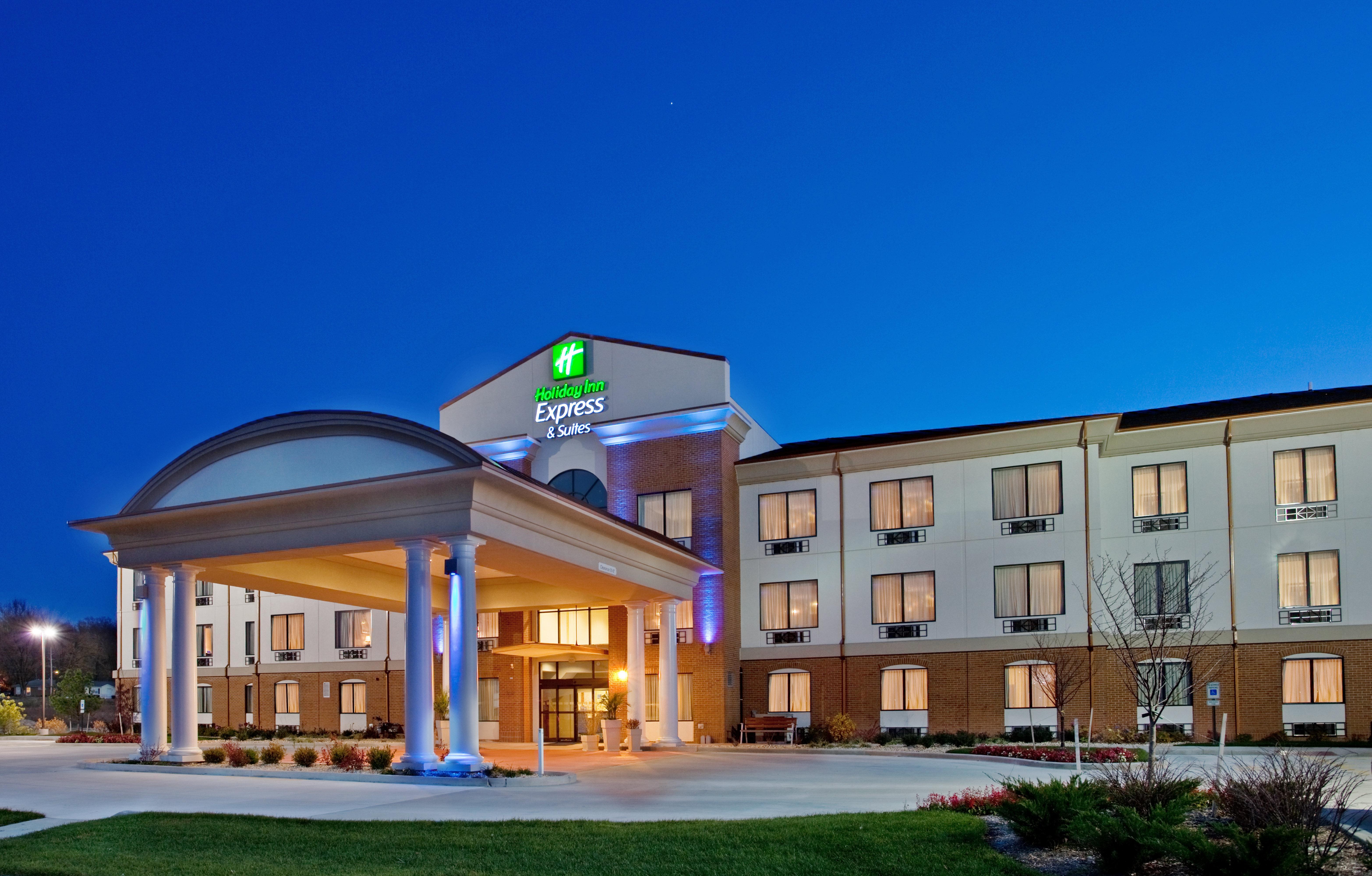 Holiday Inn Express Hotel & Suites St. Charles By Ihg Saint Charles Exterior photo