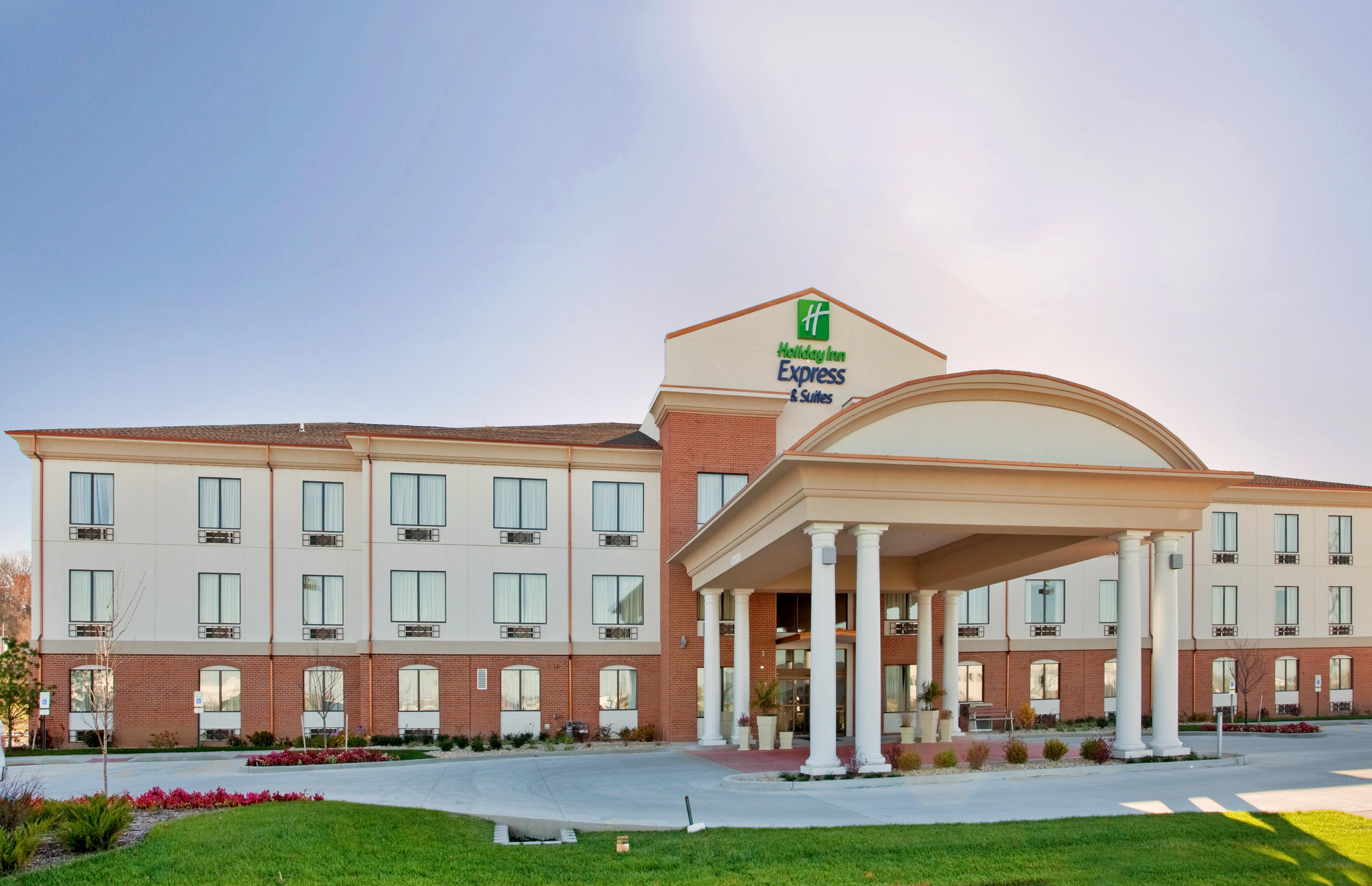 Holiday Inn Express Hotel & Suites St. Charles By Ihg Saint Charles Exterior photo